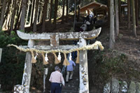 月読神社