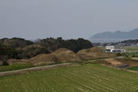 新原・奴山古墳群